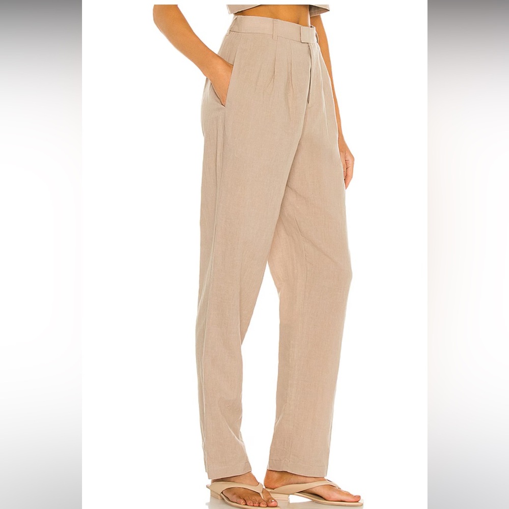 NWT Revolve L’Academie The Alaina Pant in Mocha Beige - Picture 2 of 3